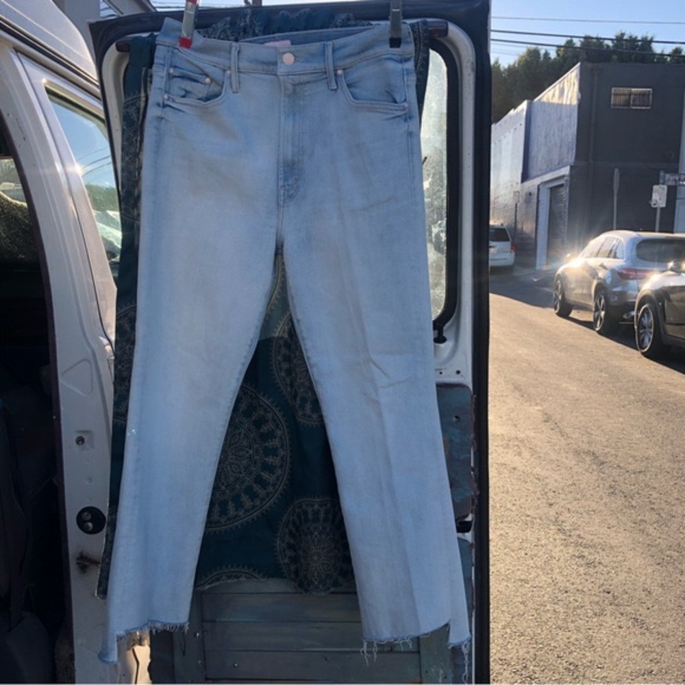 COPY - Mother Jeans size 34 new , 2 pairs to choose from price is for each pair